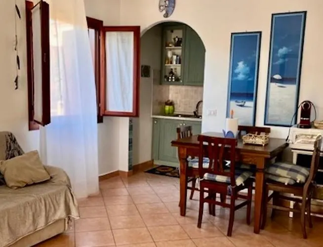 Iss Travel, Molly's Garden - 2-bedroom With Air-condition Villa San Teodoro (Sardinia)